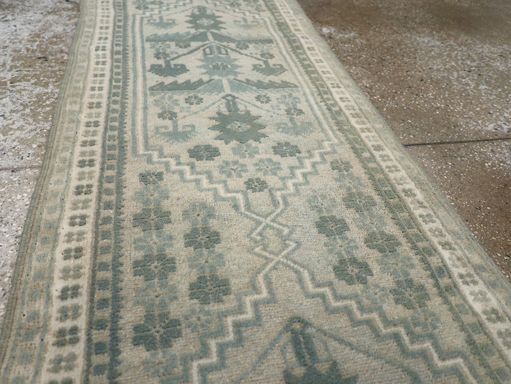 Vintage Turkish Anatolian Runner, No.31528 - Gsblank