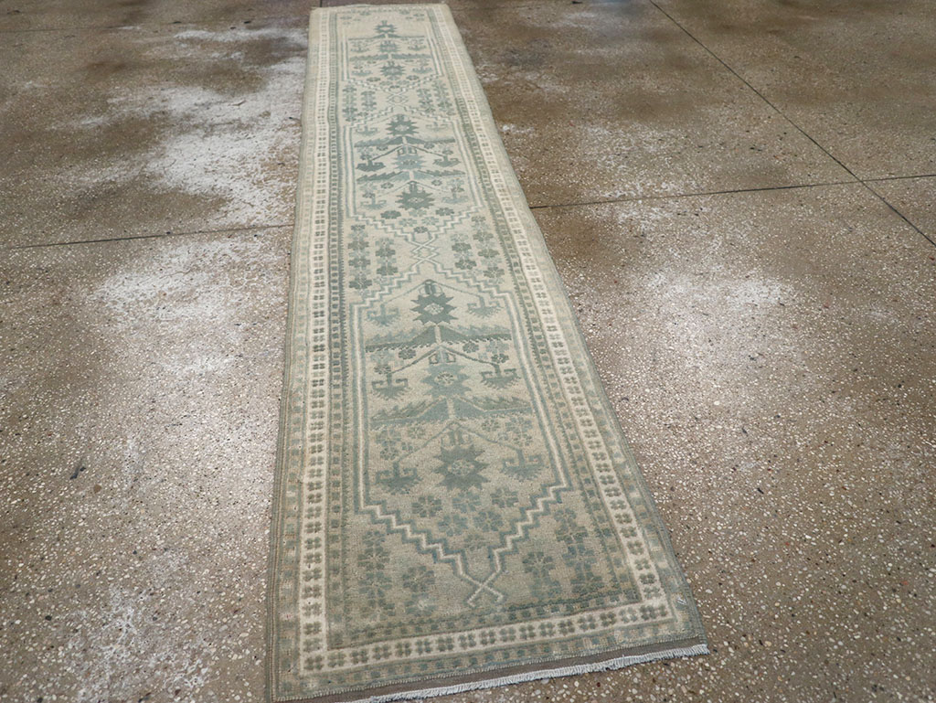 Vintage Turkish Anatolian Runner, No.31528 - Gsblank