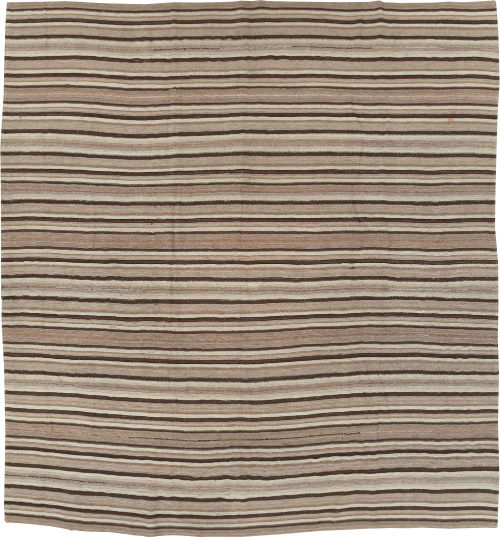 Vintage Turkish Flatweave Kilim Square Room Size Carpet, No.31529 - Gsblank