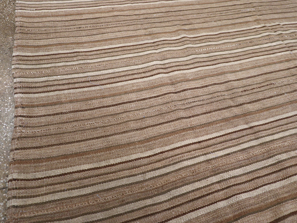 Vintage Persian Flatweave Kilim Accent Carpet, No.31532 - Gsblank