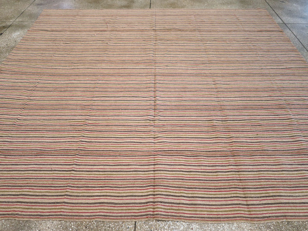 Vintage Turkish Flatweave Kilim Square Room Size Carpet, No.31534 - Gsblank