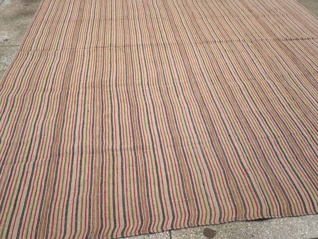 Vintage Turkish Flatweave Kilim Square Room Size Carpet, No.31534 - Gsblank