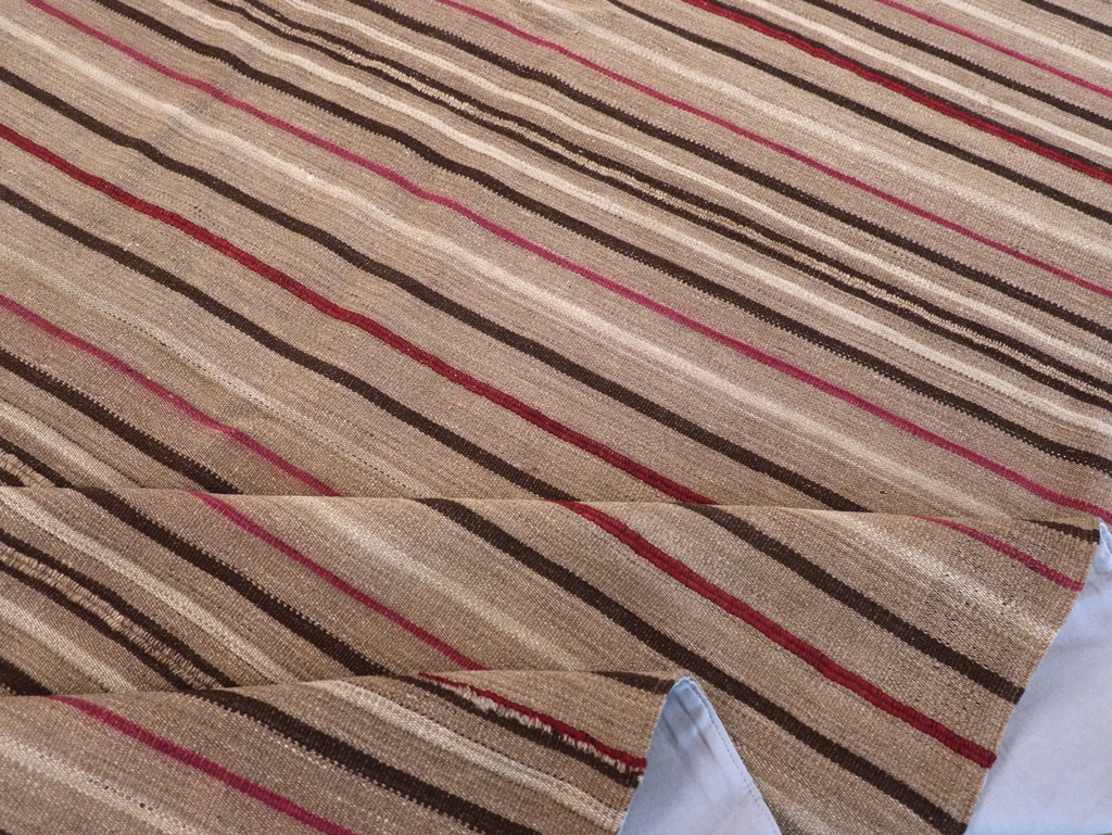 Vintage Turkish Flatweave Kilim Small Room Size Carpet, No.31536 - Gsblank