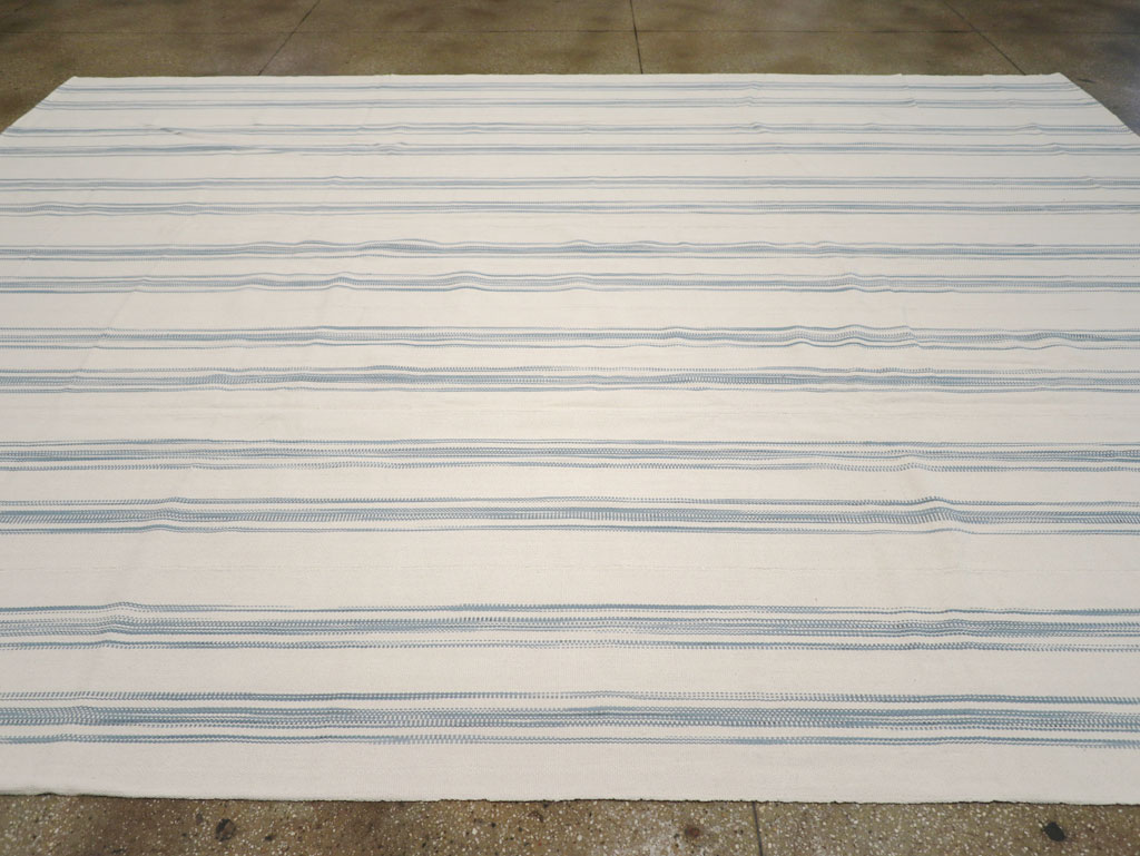 Modern Turkish Flatweave Room Size Carpet, No.31540 - Gsblank