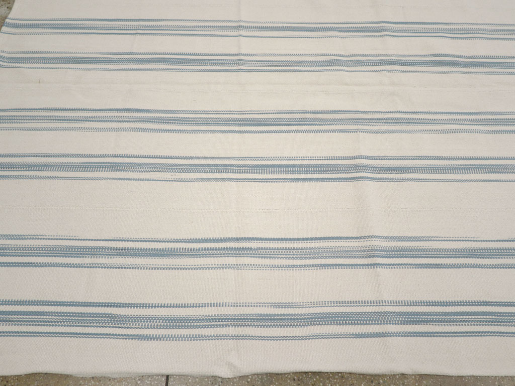 Modern Turkish Flatweave Room Size Carpet, No.31540 - Gsblank