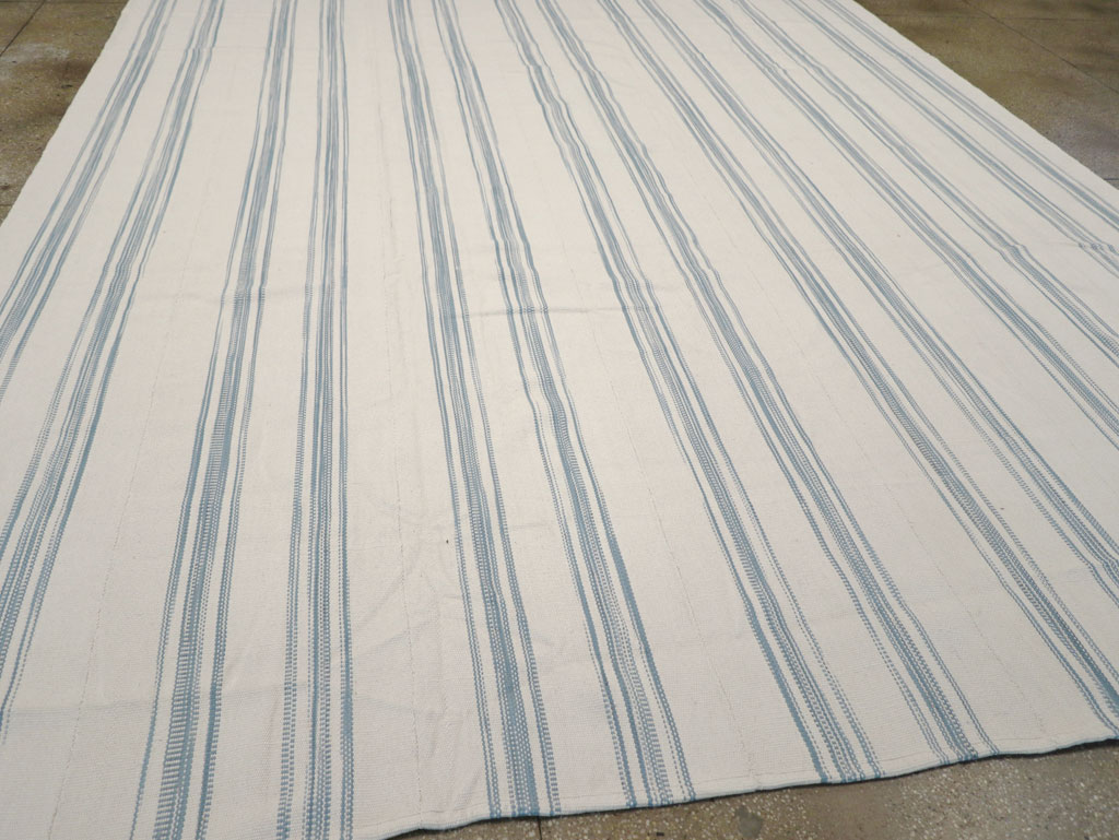 Modern Turkish Flatweave Room Size Carpet, No.31540 - Gsblank