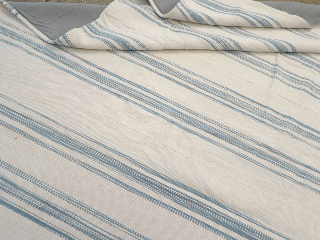 Modern Turkish Flatweave Room Size Carpet, No.31540 - Gsblank