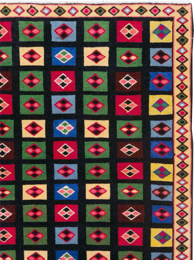 Vintage Persian Mahal Throw Rug, No.31548 - Gsblank