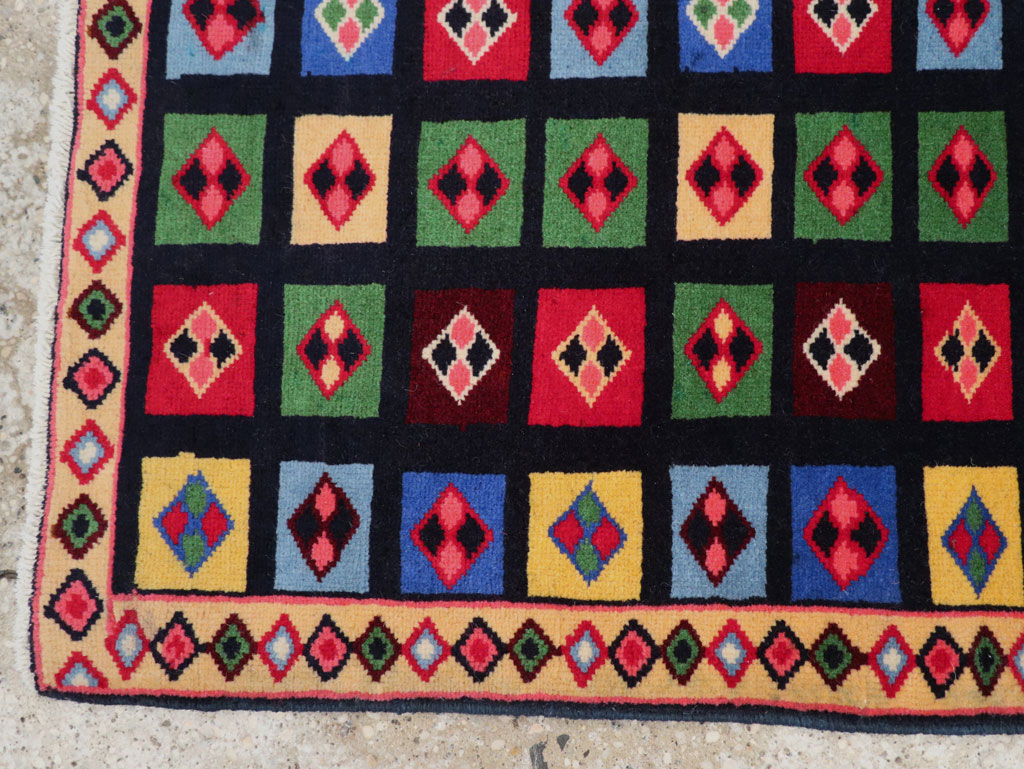 Vintage Persian Mahal Throw Rug, No.31548 - Gsblank