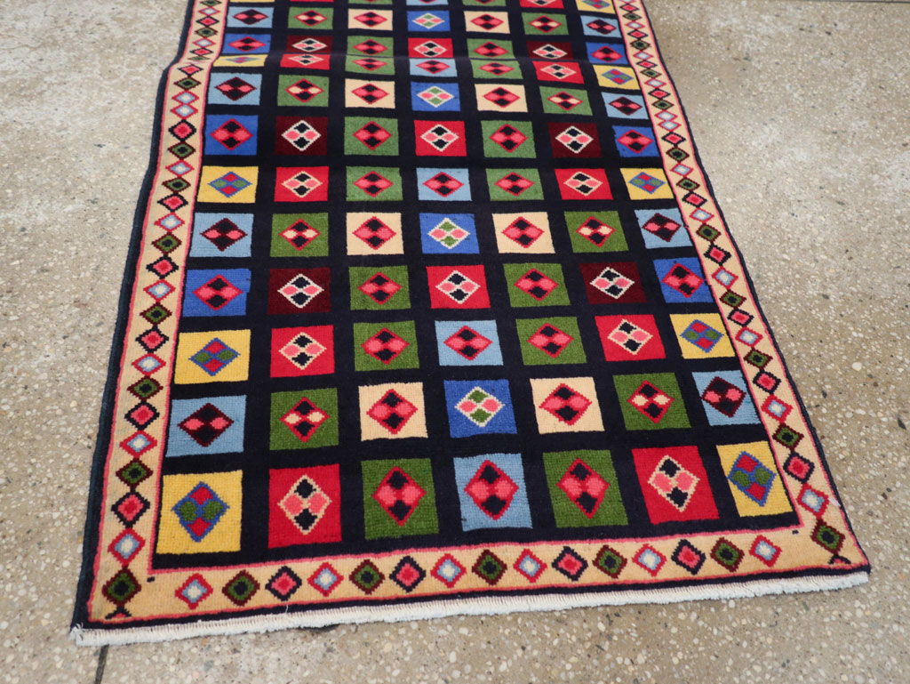 Vintage Persian Mahal Throw Rug, No.31548 - Gsblank