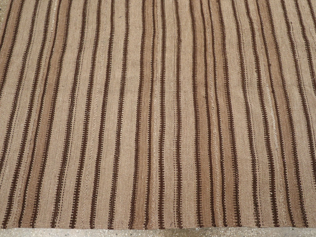 Vintage Turkish Flatweave Kilim Square Room Size Carpet, No.31550 - Gsblank