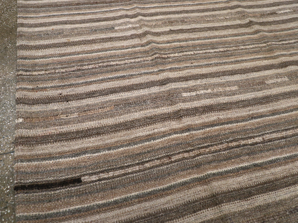 Vintage Turkish Flatweave Kilim Small Room Size Carpet, No.31553 - Gsblank