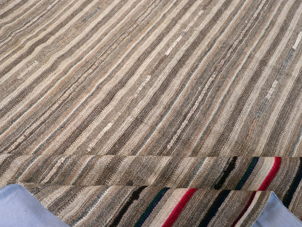 Vintage Turkish Flatweave Kilim Small Room Size Carpet, No.31553 - Gsblank