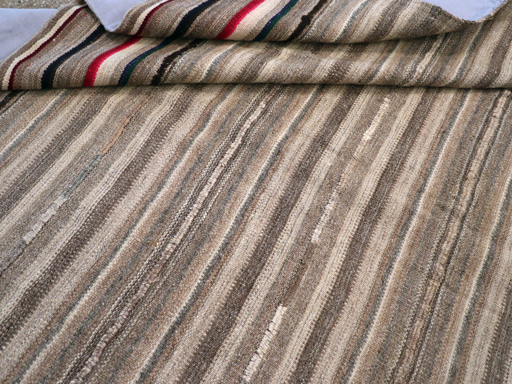 Vintage Turkish Flatweave Kilim Small Room Size Carpet, No.31553 - Gsblank