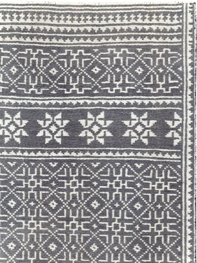 Vintage Persian Flatweave Gallery Carpet, No.31556 - Gsblank