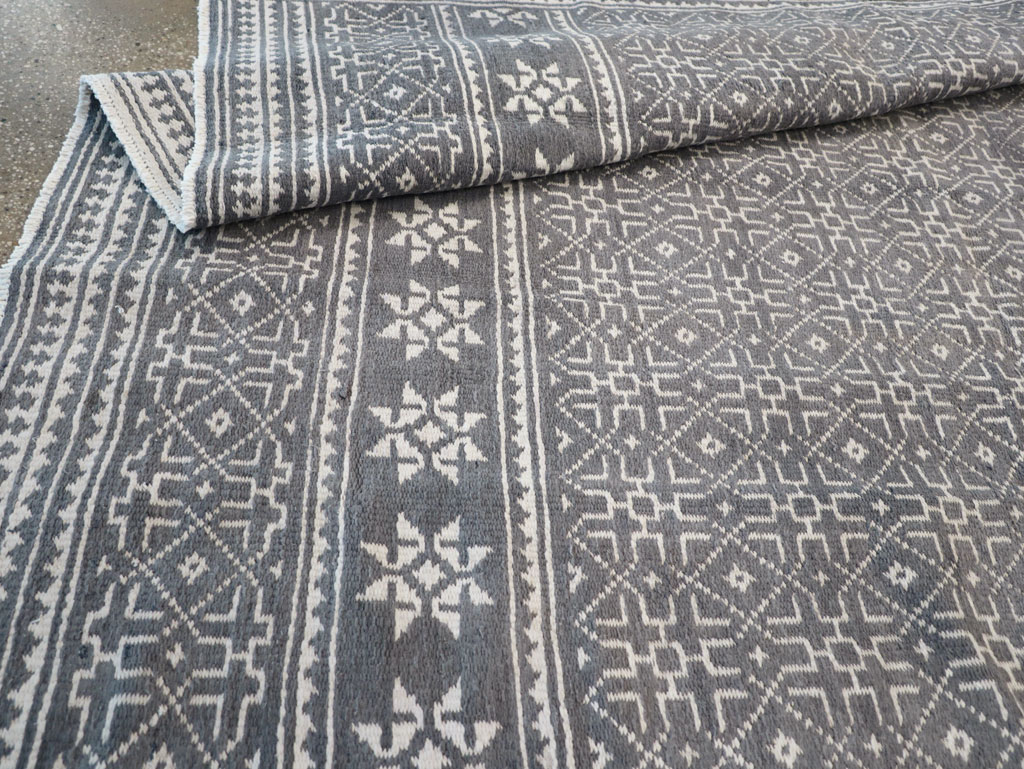 Vintage Persian Flatweave Gallery Carpet, No.31556 - Gsblank