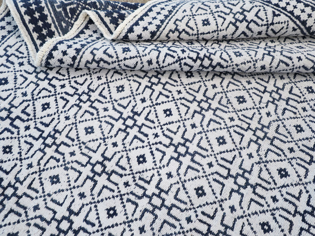 Vintage Persian Flatweave Room Size Carpet, No.31558 - Gsblank