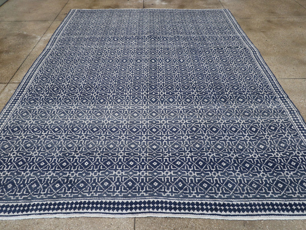 Vintage Persian Flatweave Room Size Carpet, No.31558 - Gsblank
