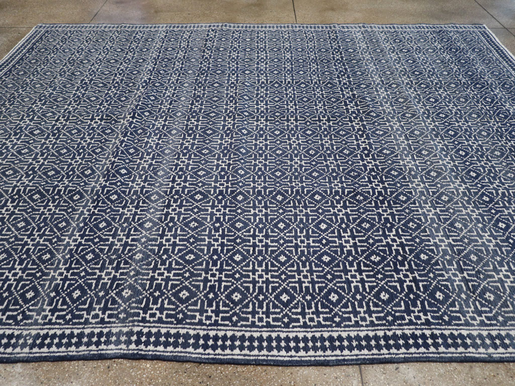 Vintage Persian Flatweave Room Size Carpet, No.31558 - Gsblank