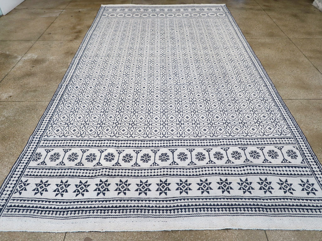 Vintage Persian Flatweave Kilim Large Carpet, No.31559 - Gsblank