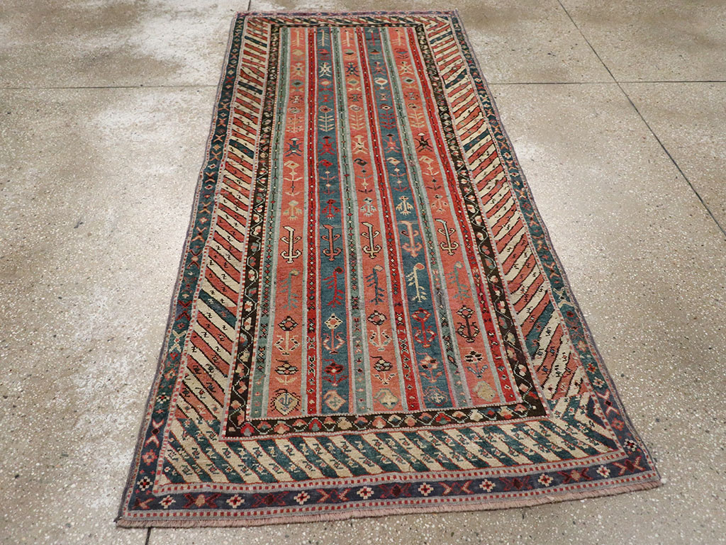 Antique Caucasian Karabagh Rug, No.31565 - Gsblank