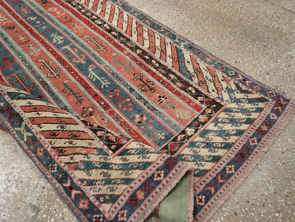 Antique Caucasian Karabagh Rug, No.31565 - Gsblank