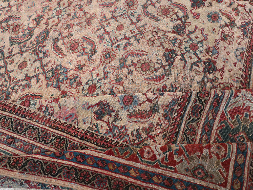 Antique Persian Mahal Accent Carpet, No.31572 - Gsblank