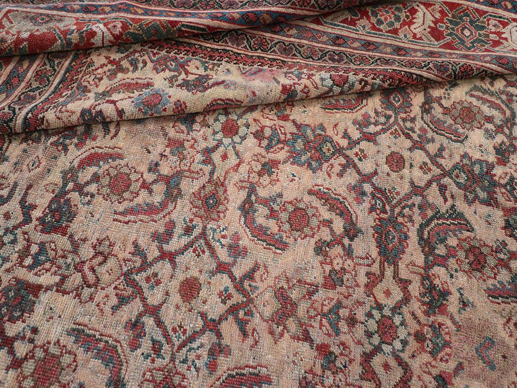 Antique Persian Mahal Accent Carpet, No.31572 - Gsblank