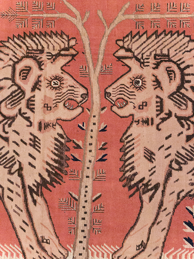 Antique Pictorial Khotan Rug, No.31574 - Gsblank