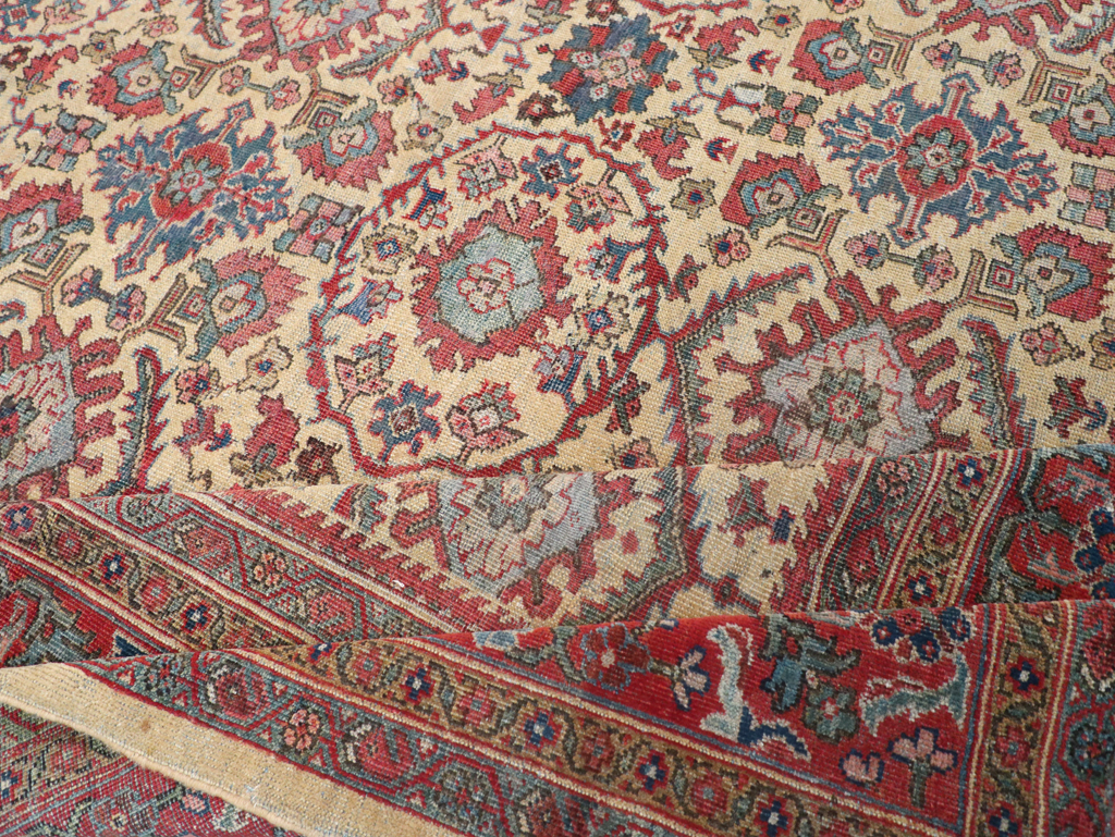 Antique Persian Mahal Carpet, No.31576 - Gsblank