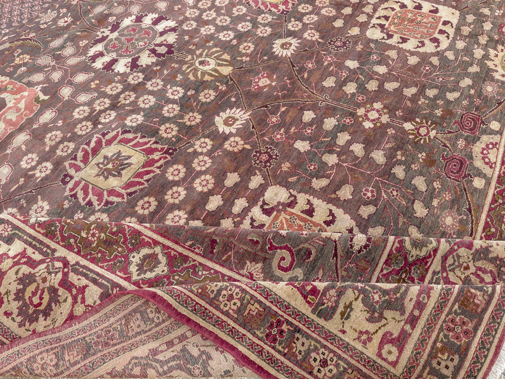 Antique Indian Agra Large Carpet, No.31581 - Gsblank