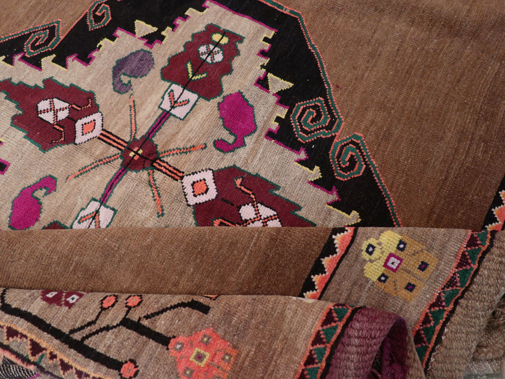 Vintage Turkish Tribal Small Room Size Carpet, No.31585 - Gsblank