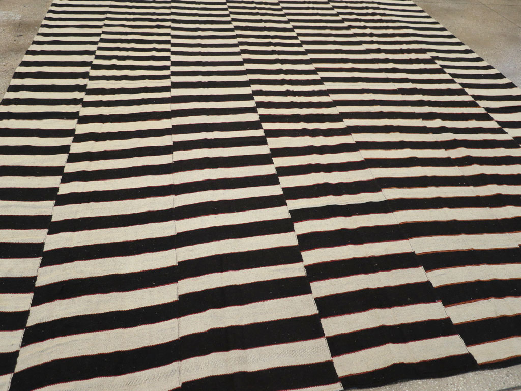 Modern Turkish Flatweave Kilim Room Size Carpet, No.31595 - Gsblank