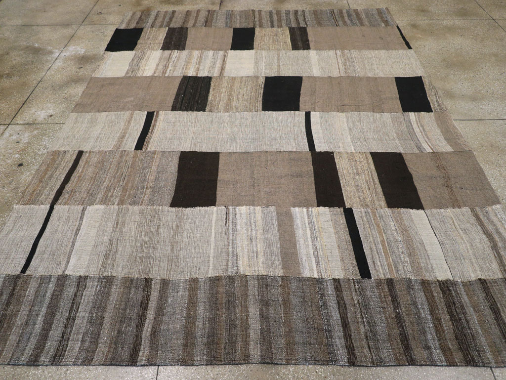 Modern Turkish Flatweave Room Size Carpet, No.31596 - Gsblank