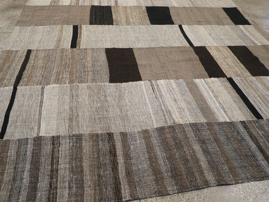 Modern Turkish Flatweave Room Size Carpet, No.31596 - Gsblank