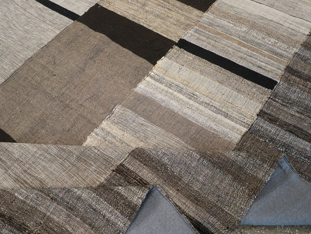 Modern Turkish Flatweave Room Size Carpet, No.31596 - Gsblank