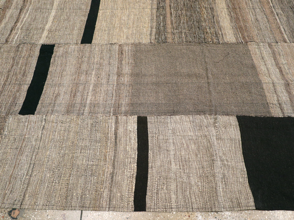 Modern Turkish Flatweave Room Size Carpet, No.31598 - Gsblank