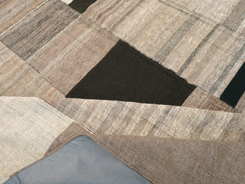 Modern Turkish Flatweave Room Size Carpet, No.31598 - Gsblank