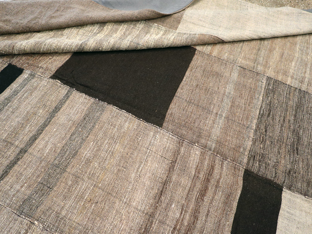 Modern Turkish Flatweave Room Size Carpet, No.31598 - Gsblank