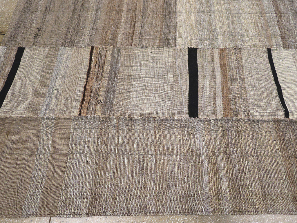 Modern Turkish Flatweave Room Size Carpet, No.31601 - Gsblank