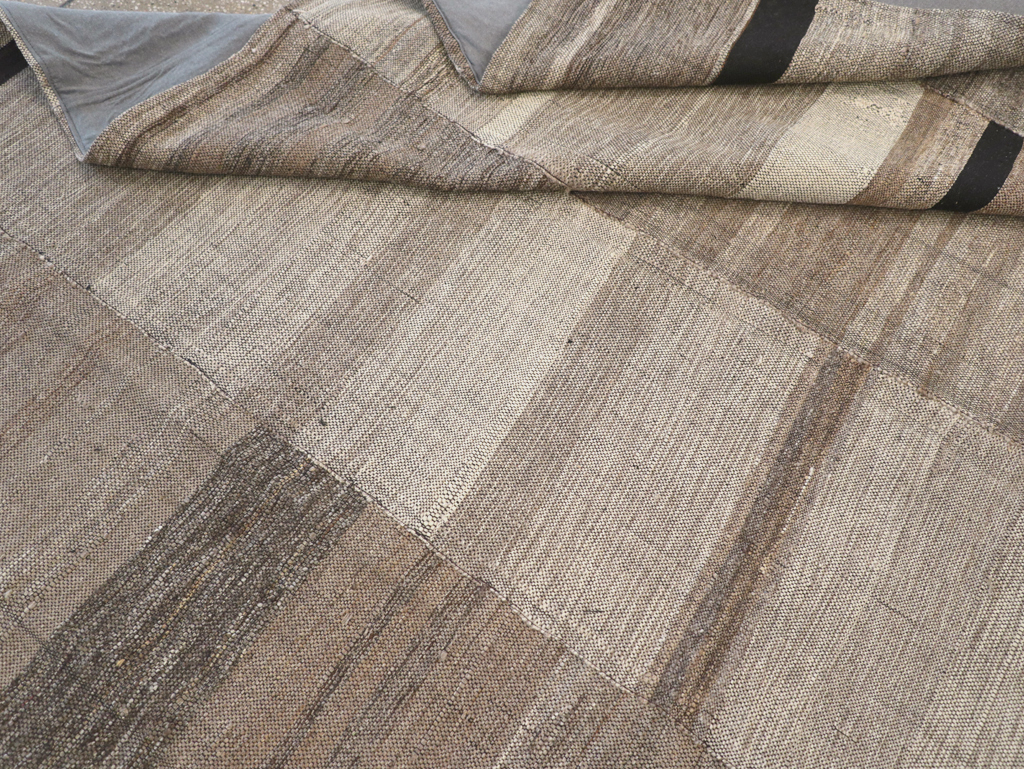 Modern Turkish Flatweave Room Size Carpet, No.31601 - Gsblank