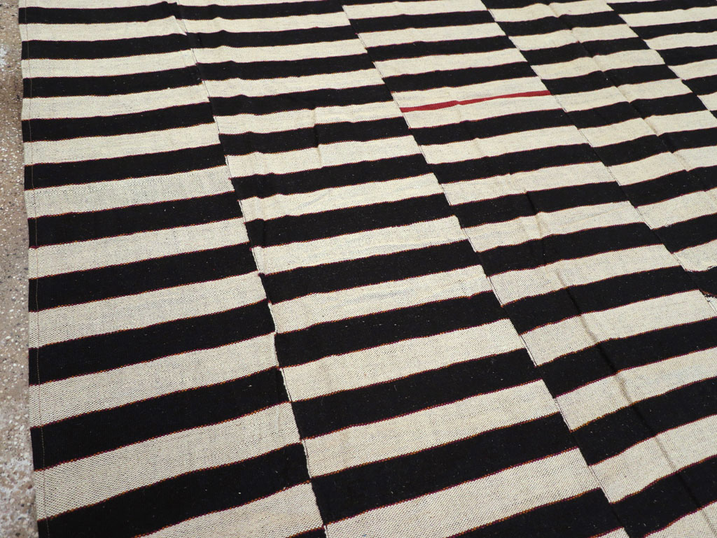 Modern Turkish Flatweave Kilim Room Size Carpet, No.31602 - Gsblank