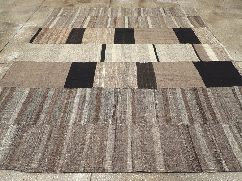 Modern Turkish Flatweave Room Size Carpet, No.31603 - Gsblank