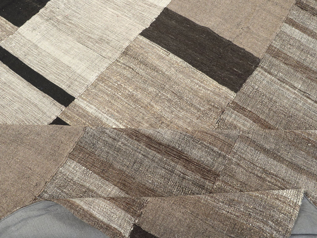 Modern Turkish Flatweave Room Size Carpet, No.31603 - Gsblank