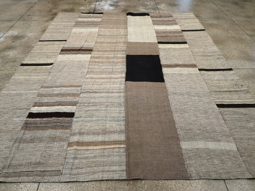 Modern Turkish Flatweave Room Size Carpet, No.31605 - Gsblank