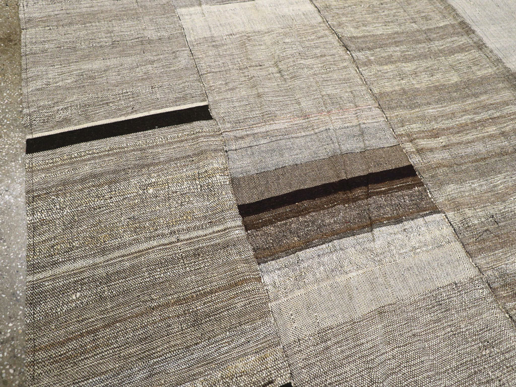 Modern Turkish Flatweave Room Size Carpet, No.31605 - Gsblank