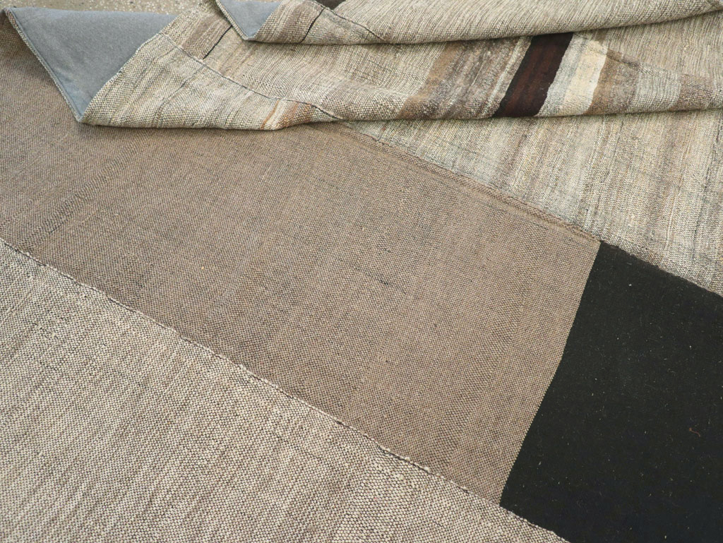 Modern Turkish Flatweave Room Size Carpet, No.31605 - Gsblank