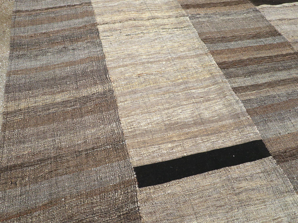 Modern Turkish Flatweave Room Size Carpet, No.31607 - Gsblank