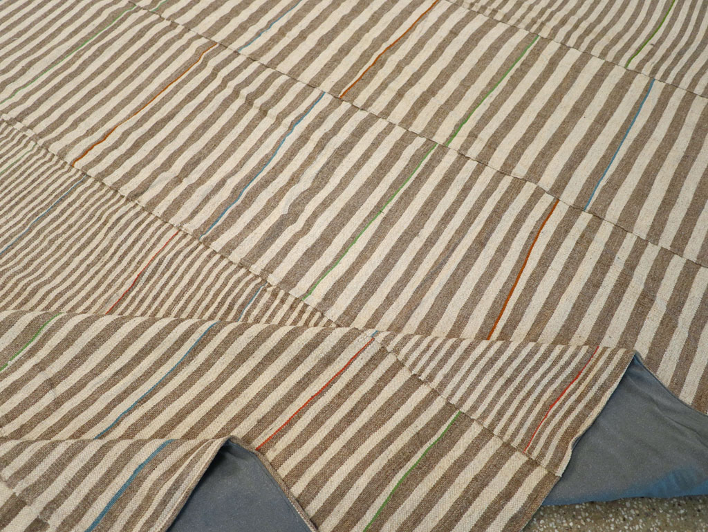 Modern Turkish Flatweave Kilim Large Carpet, No.31608 - Gsblank