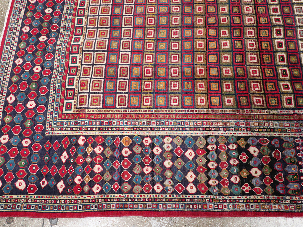Vintage Persian Tabriz Room Size Carpet, No.31610 - Gsblank